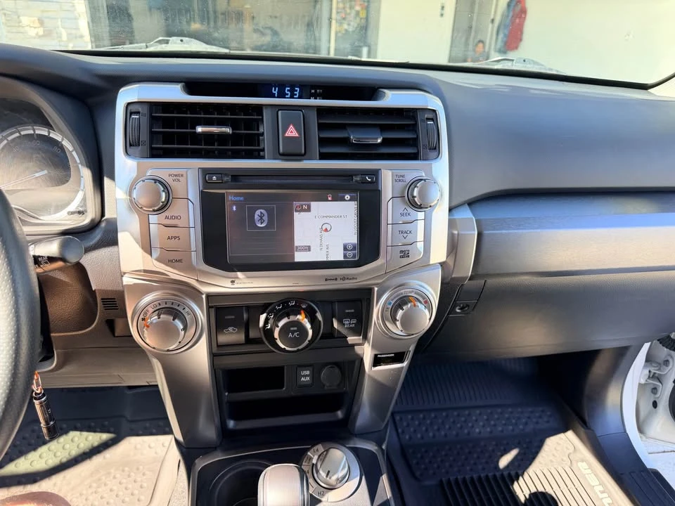 2018 Toyota 4Runner 5th Gen - Image 15 of 17