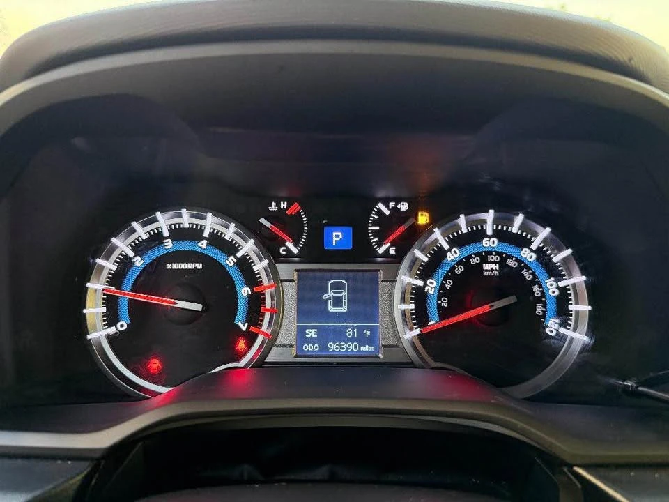 2018 Toyota 4Runner 5th Gen - Image 17 of 19