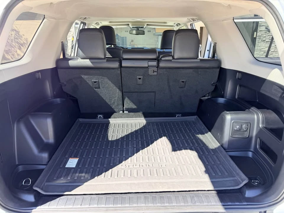 2018 Toyota 4Runner 5th Gen - Image 6 of 17