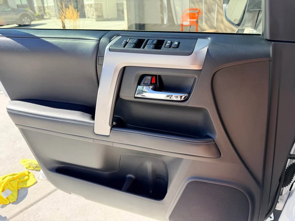 2018 Toyota 4Runner 5th Gen - Image 16 of 17