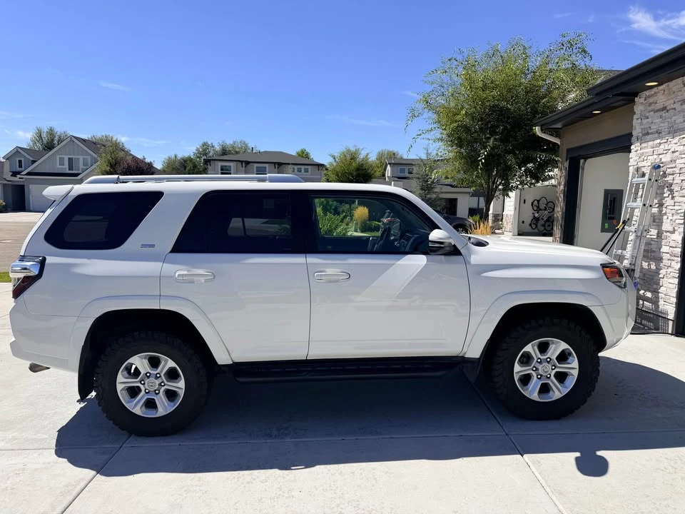 2018 Toyota 4Runner 5th Gen - Image 4 of 17