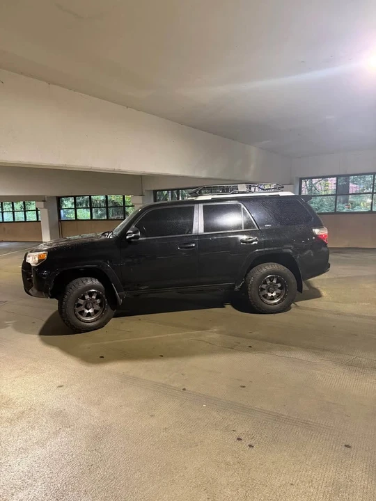 2018 Toyota 4Runner 5th Gen - Image 2 of 20