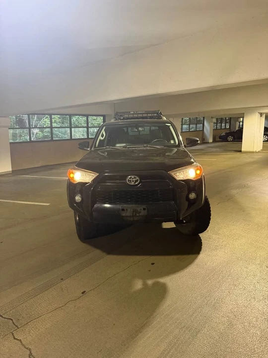 2018 Toyota 4Runner 5th Gen - Image 5 of 20