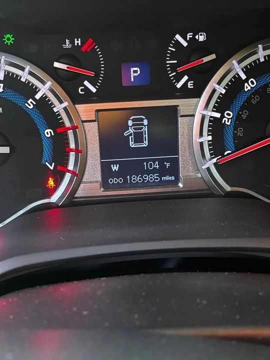 2018 Toyota 4Runner 5th Gen - Image 9 of 9