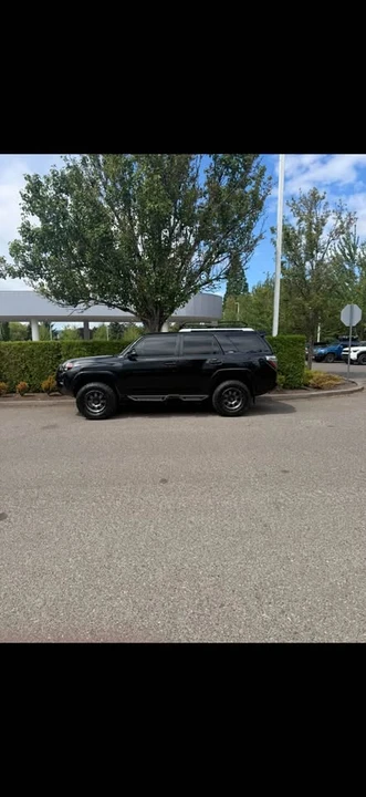 2018 Toyota 4Runner 5th Gen - Image 7 of 20