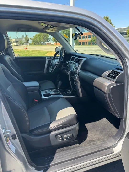 2018 Toyota 4Runner 5th Gen - Image 6 of 9