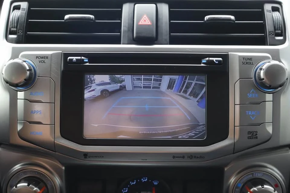 2018 Toyota 4Runner 5th Gen - Image 18 of 20