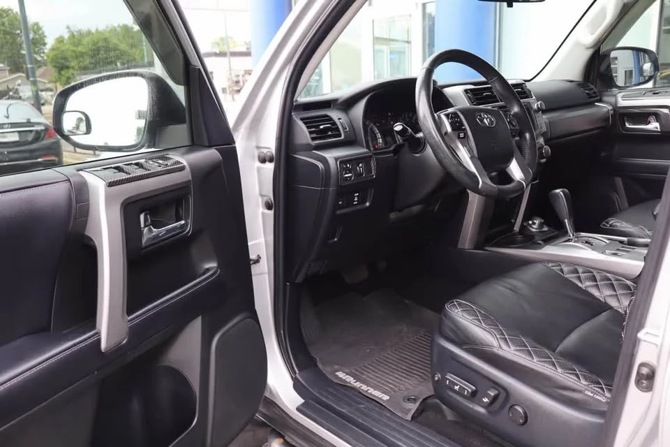 2018 Toyota 4Runner 5th Gen - Image 10 of 20