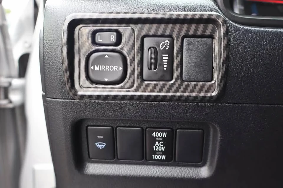 2018 Toyota 4Runner 5th Gen - Image 9 of 20