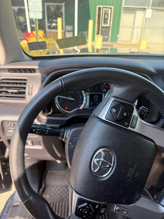 2018 Toyota 4Runner 5th Gen - Image 5 of 8