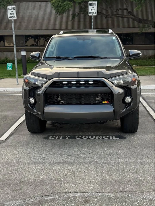 2018 Toyota 4Runner 5th Gen - Image 12 of 19