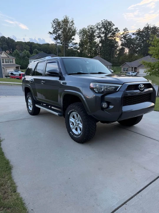2018 Toyota 4Runner 5th Gen - Image 3 of 19