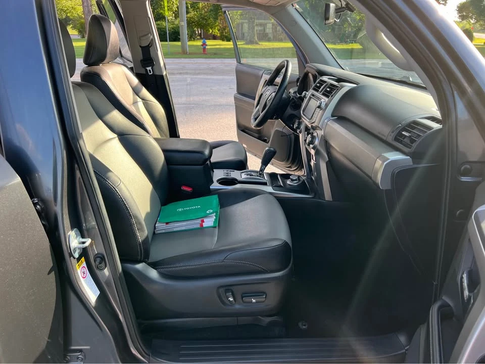 2018 Toyota 4Runner 5th Gen - Image 12 of 20