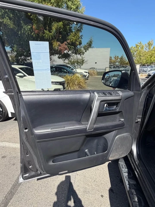 2018 Toyota 4Runner 5th Gen - Image 8 of 18
