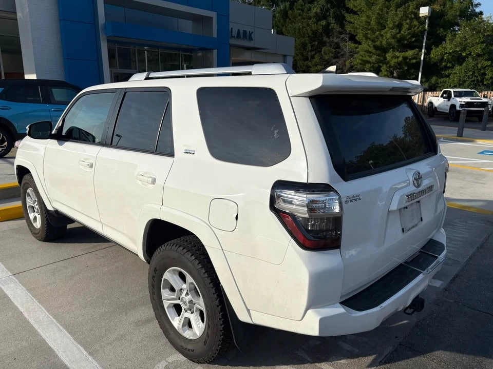 2018 Toyota 4Runner 5th Gen - Image 3 of 8