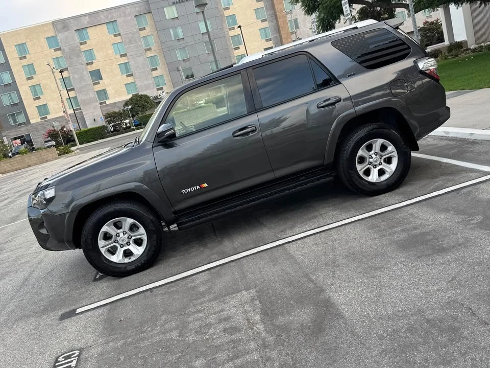 2018 Toyota 4Runner 5th Gen - Image 13 of 19