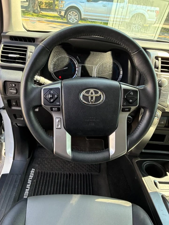 2018 Toyota 4Runner 5th Gen - Image 6 of 10