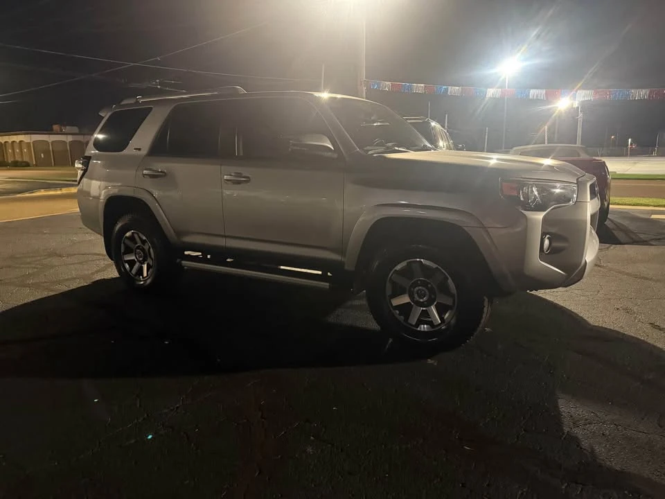 2018 Toyota 4Runner 5th Gen - Image 3 of 6