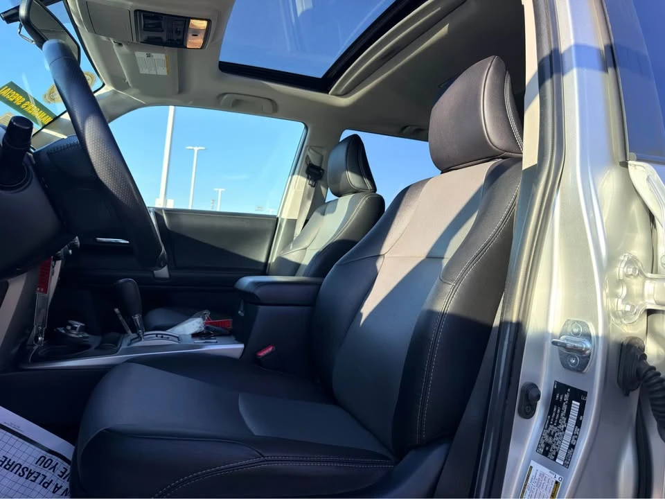 2018 Toyota 4Runner 5th Gen - Image 9 of 15
