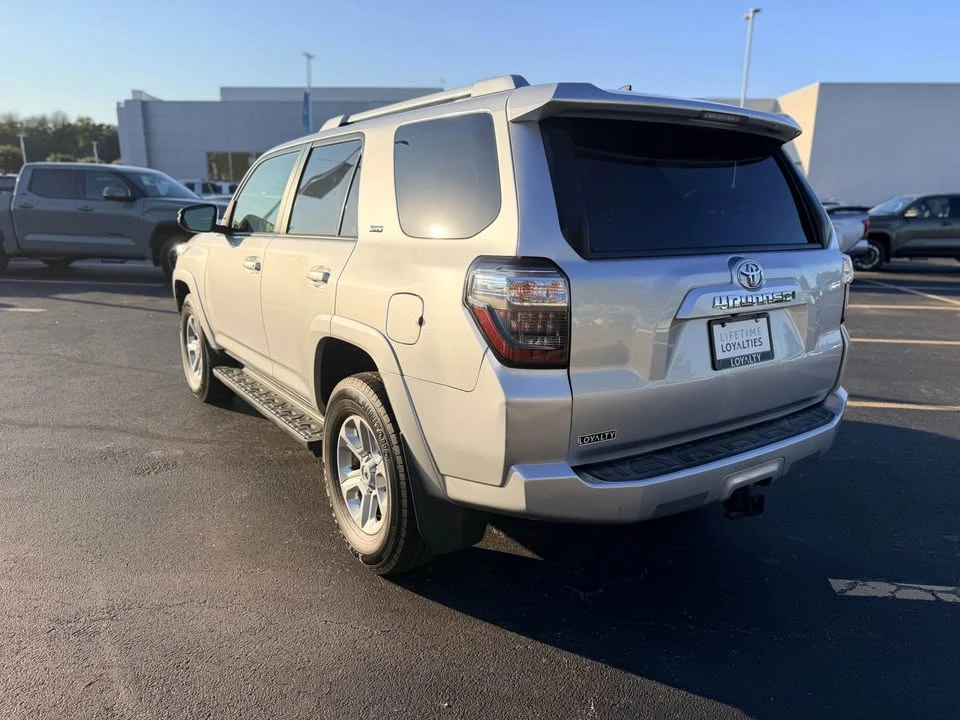 2018 Toyota 4Runner 5th Gen - Image 6 of 15