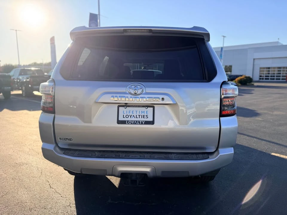 2018 Toyota 4Runner 5th Gen - Image 5 of 15