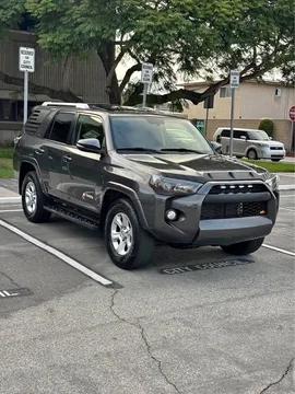 2018 Toyota 4Runner SR5 Premium Sport Utility 4D