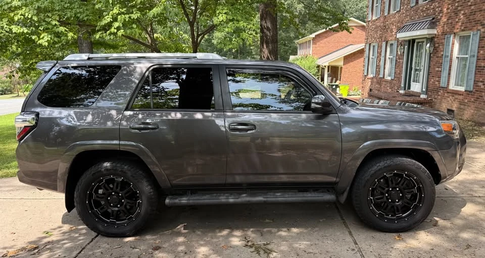 2018 Toyota 4Runner 5th Gen - Image 4 of 14