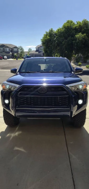 2018 Toyota 4Runner 5th Gen - Image 2 of 17