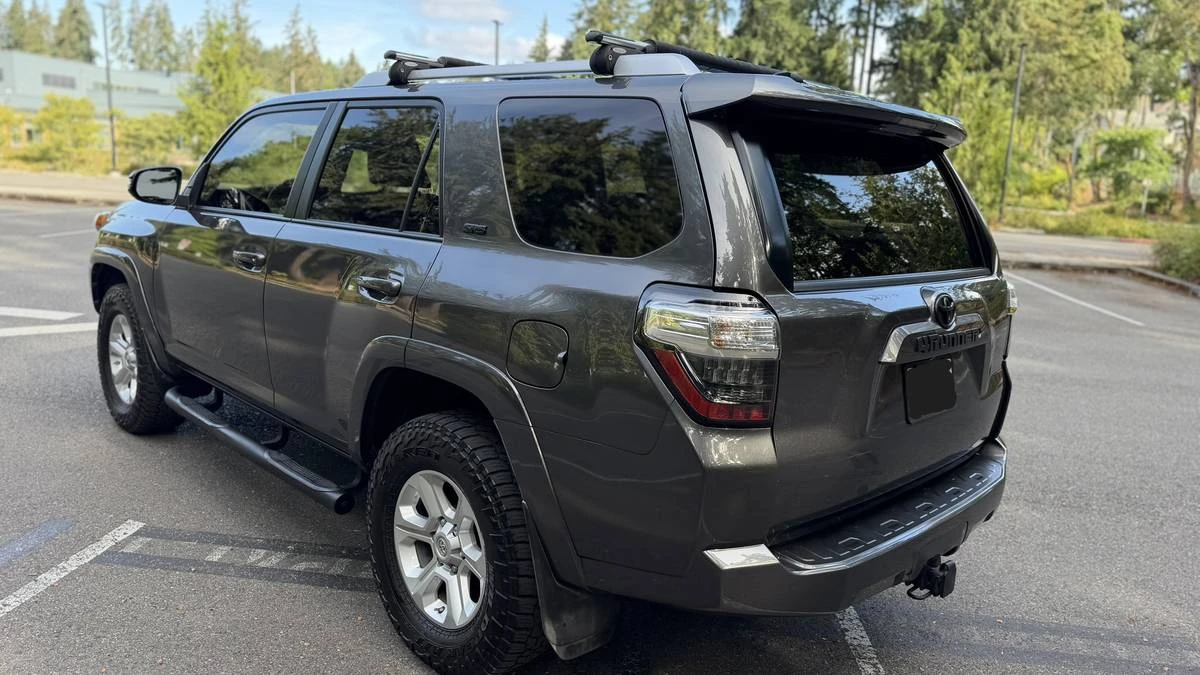 2018 Toyota 4Runner 5th Gen - Image 4 of 13