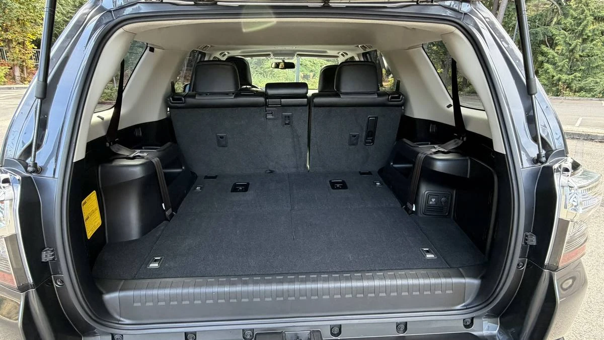 2018 Toyota 4Runner 5th Gen - Image 9 of 13