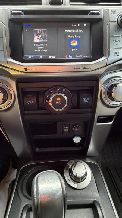 2018 Toyota 4Runner 5th Gen - Image 12 of 13