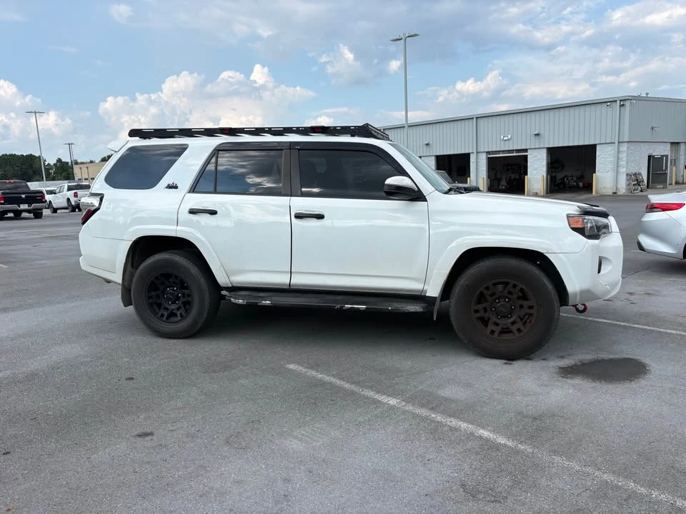 2018 Toyota 4Runner 5th Gen - Image 15 of 20