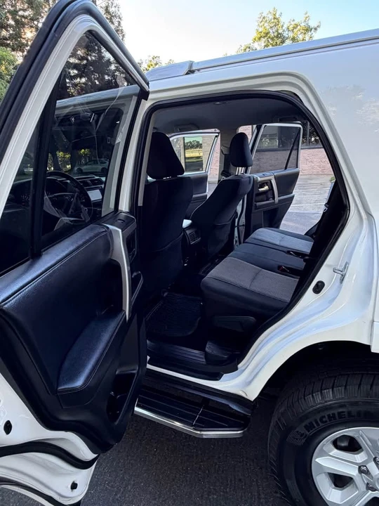 2018 Toyota 4Runner 5th Gen - Image 14 of 20