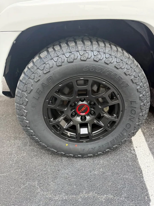 2018 Toyota 4Runner 5th Gen - Image 8 of 12