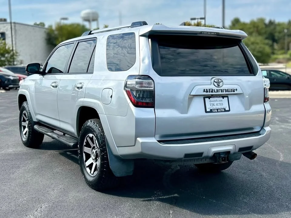 2018 Toyota 4Runner 5th Gen - Image 3 of 20