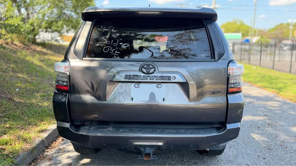 2018 Toyota 4Runner 5th Gen - Image 11 of 18