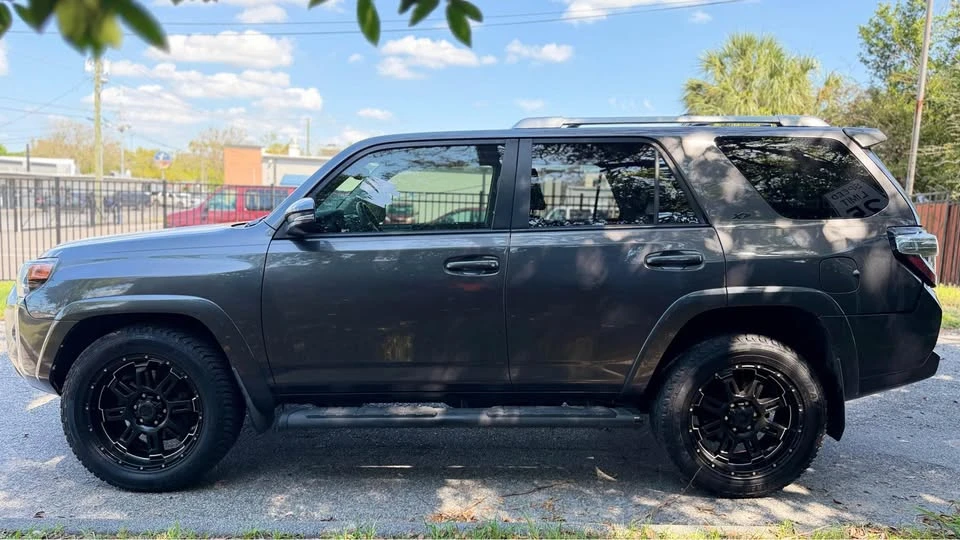2018 Toyota 4Runner 5th Gen - Image 5 of 18