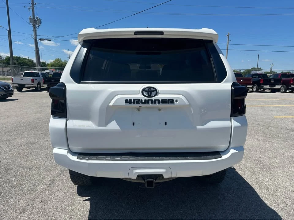 2018 Toyota 4Runner 5th Gen - Image 4 of 21
