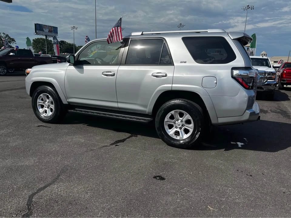 2018 Toyota 4Runner 5th Gen - Image 12 of 19