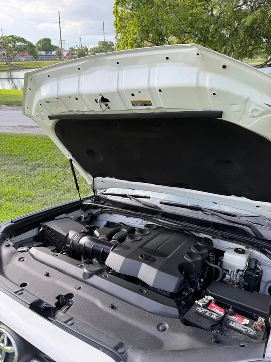 2018 Toyota 4Runner 5th Gen - Image 9 of 17