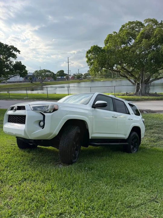 2018 Toyota 4Runner 5th Gen - Image 7 of 18