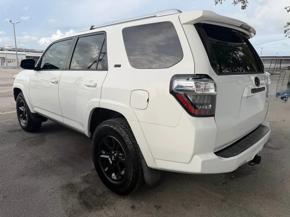 2018 Toyota 4Runner 5th Gen - Image 4 of 14