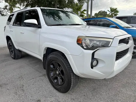 2018 Toyota 4Runner SR5 Sport Utility 4D