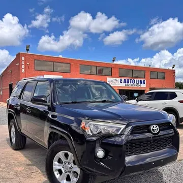 2018 Toyota 4Runner SR5 Sport Utility 4D