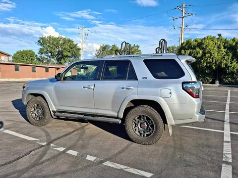 2018 Toyota 4Runner SR5 Sport Utility 4D