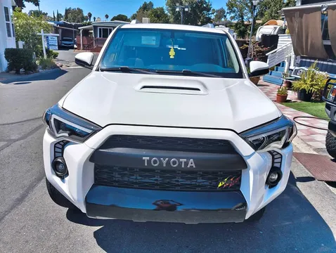 2018 Toyota 4Runner SR5 Sport Utility 4D