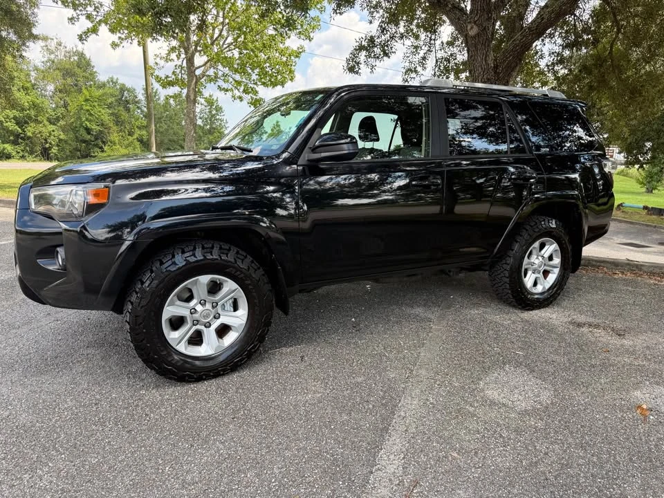 2018 Toyota 4Runner 5th Gen - Image 5 of 15