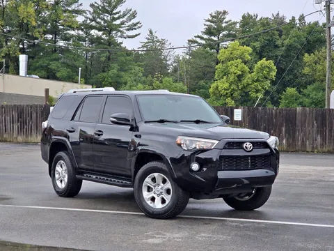 2018 Toyota 4Runner SR5 Sport Utility 4D