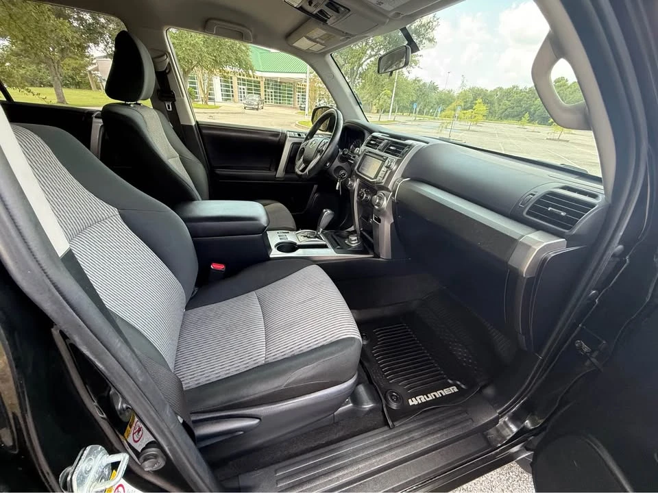 2018 Toyota 4Runner 5th Gen - Image 14 of 15