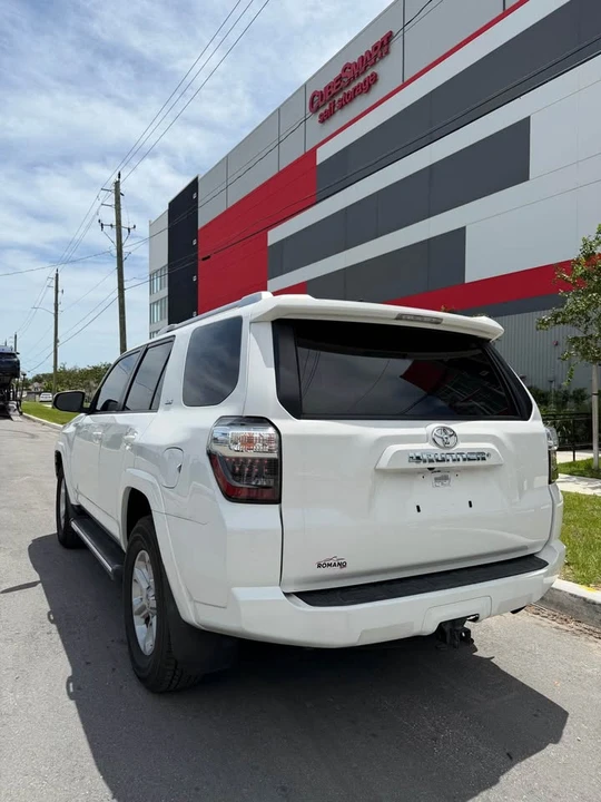 2018 Toyota 4Runner 5th Gen - Image 5 of 12